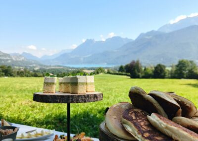 Buffet brunch vue lac d'Annecy